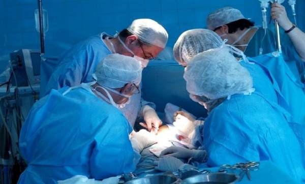 Un couple de M’Sila propose des organes à la vente pour soigner sa fille