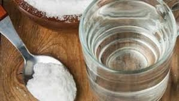 Choléra: Pourquoi boire de l’eau salée et sucrée ?