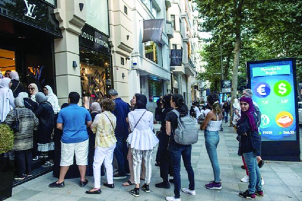 Chute de la livre turque: Une aubaine pour les touristes algériens