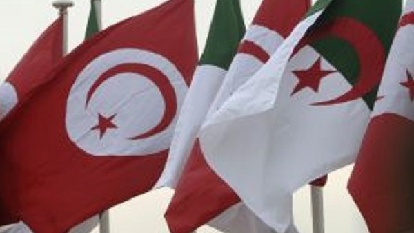 Les estivants algériens accusent: la Fédération tunisienne de l’hôtellerie se défend