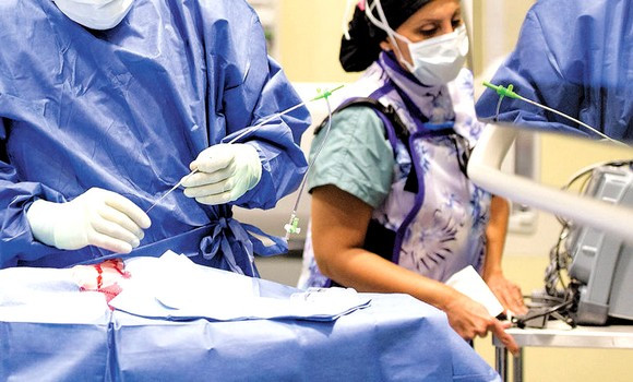 Canada: un mini marteau-piqueur pour débloquer les artères, une 1e mondiale