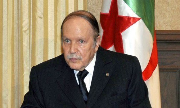 Algérie -Mali : Le président Bouteflika souligne l' »excellence » des relations