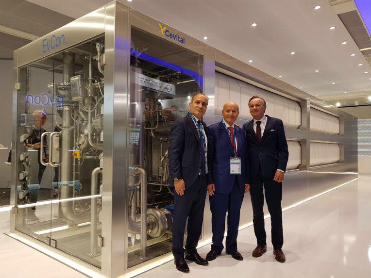 Issad Rebrab présente sa technologie de production d’eau ultra pure