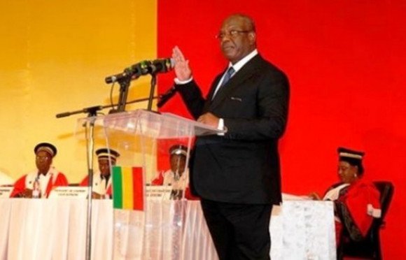 Mali: le président Keïta prête serment pour un second mandat