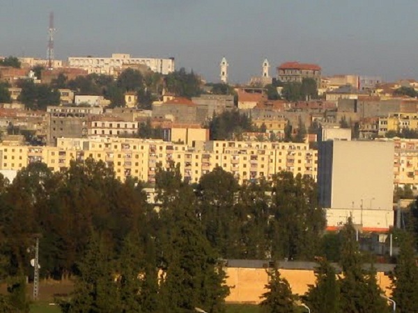Ferdjioua: L’agence de l’ADE bloquée par des protestataires