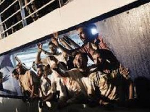 Libye: évasion massive de détenus près de Tripoli