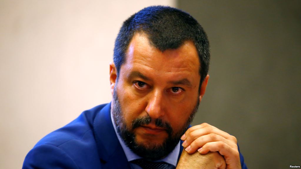 Salvini s’engage à expulser les Algériens et Tunisiens