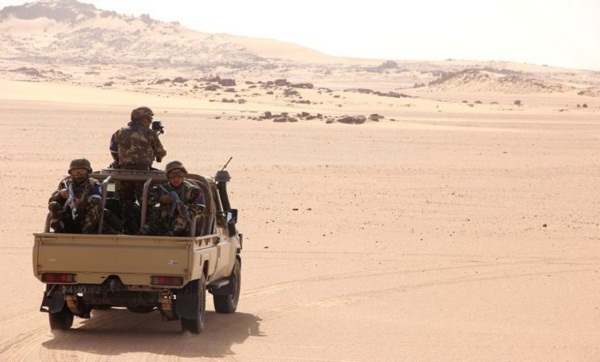 Un terroriste se rend aux autorités militaires à Adrar