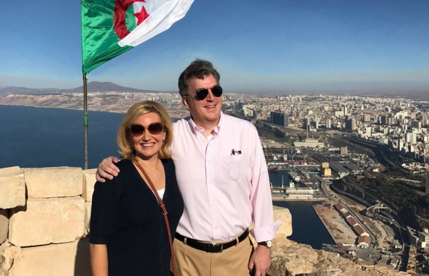 Visite de l’ambassadeur des Etats-Unis en Algérie: Célébration du 10e anniversaire de l’American Corner Oran