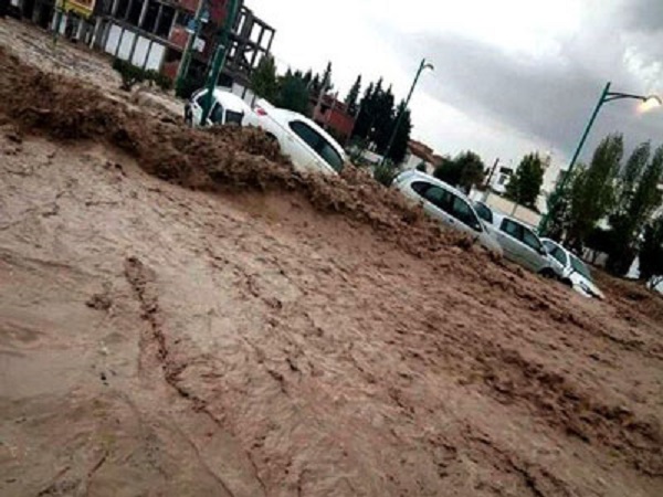 Intempéries : Bedoui salue le professionnalisme et la mobilisation face aux catastrophes naturelles