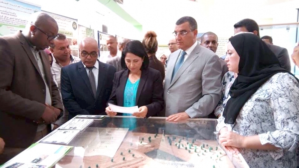 Mme Zerouati en visite d’inspection à Ouargla : Inaugurations en série et appels à sensibiliser les citoyens à l’environnement