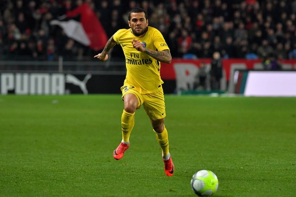 PSG: Alves a repris la course