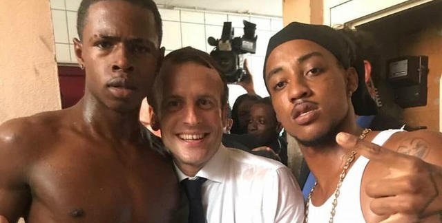 France : Une photo d&rsquo;Emmanuel Macron fait polémique