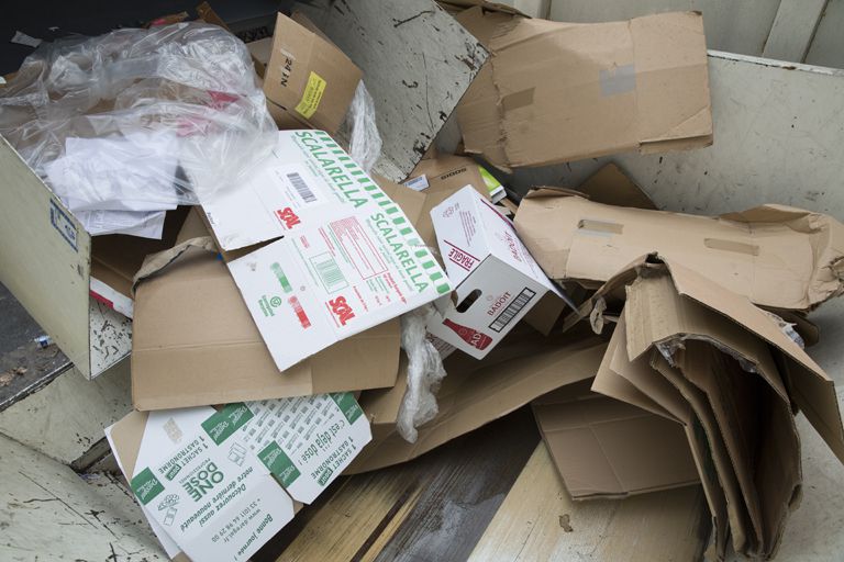 La récupération du carton connait un boom à Oran