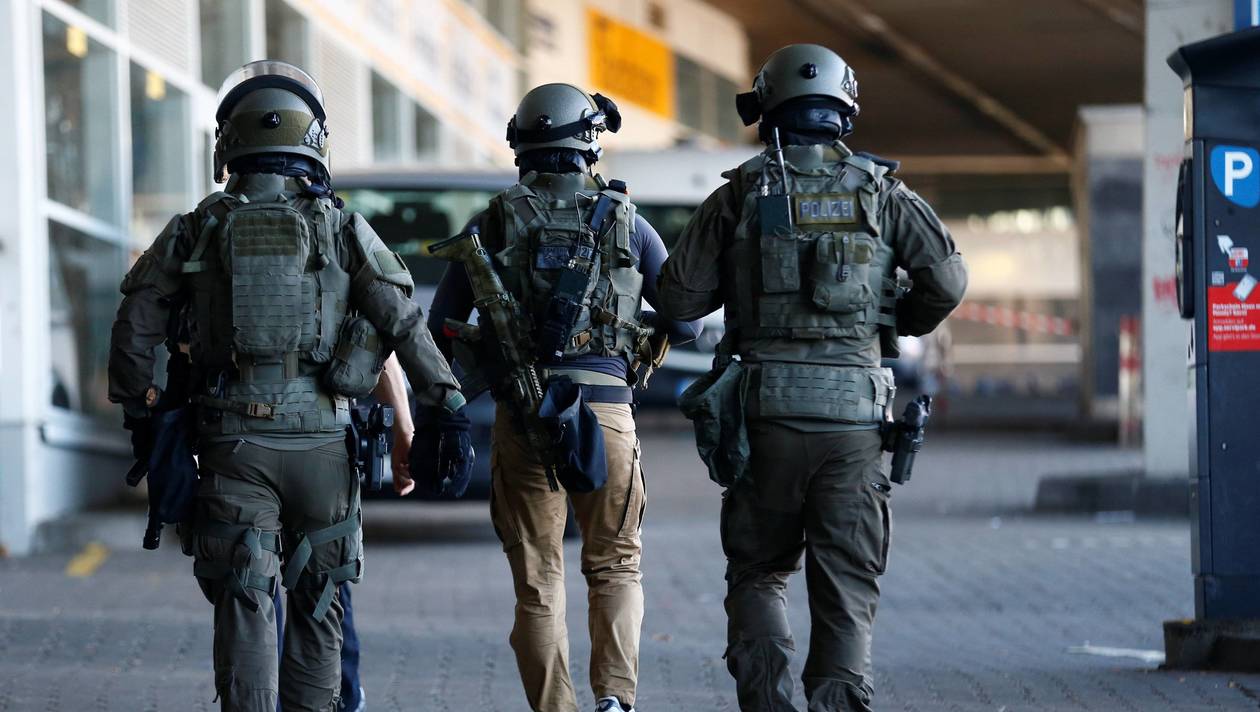 Allemagne: Prise d’otage dans la gare de Cologne