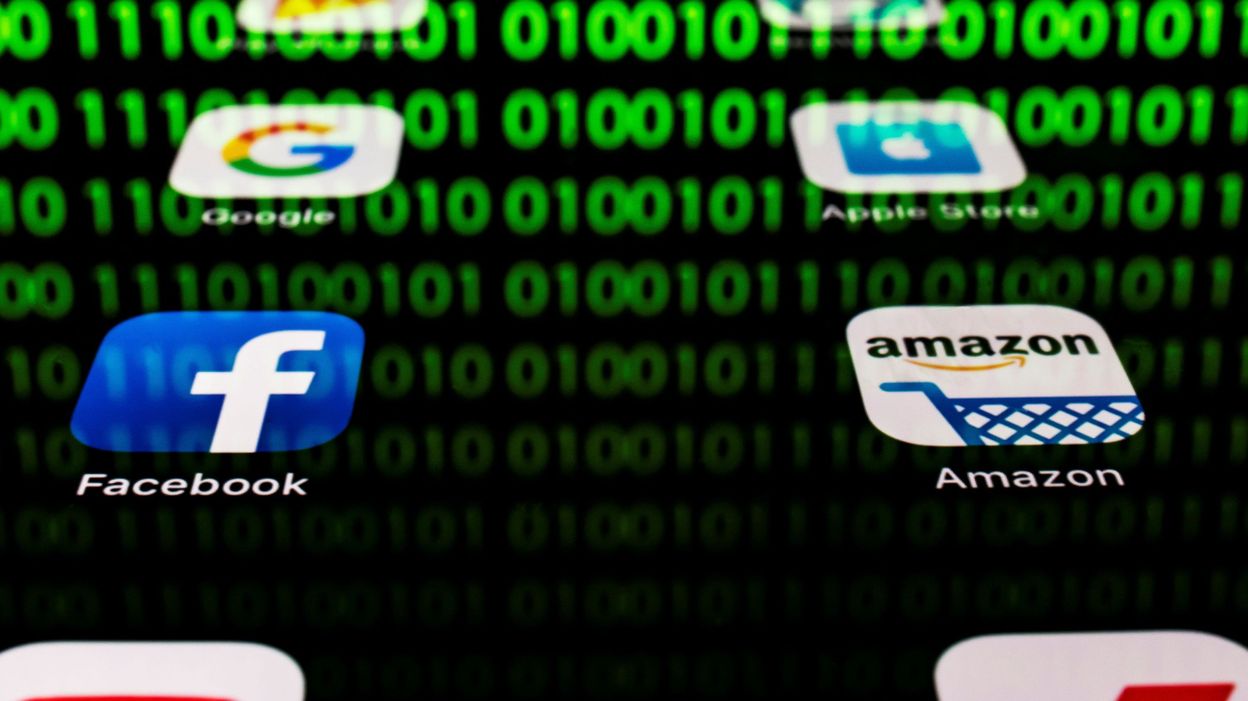 La Chine aurait espionné Amazon et Apple à l’aide de micro-puces