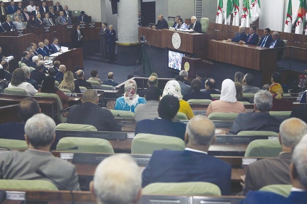 Le projet de loi de finances 2019 devant l’APN: Les importations et la planche à billets