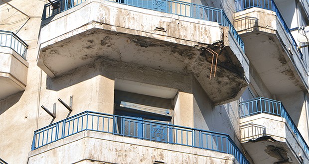 Effondrement de balcons à Hussein Dey (Alger)