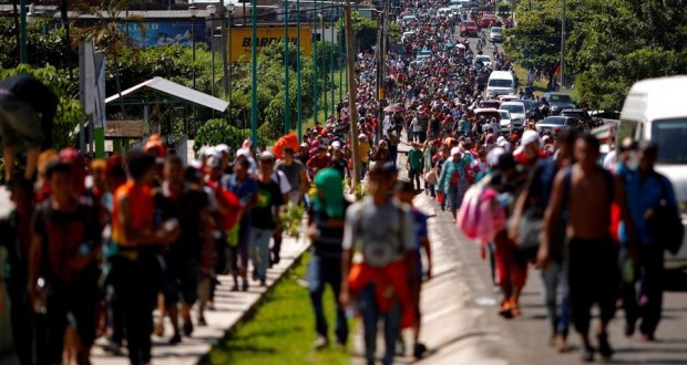 Mexique : La «caravane» de migrants poursuit sa marche vers les USA
