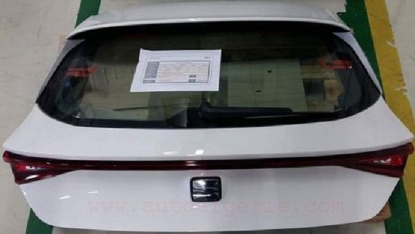 Seat : Le hayon de la nouvelle Léon se fait la…malle