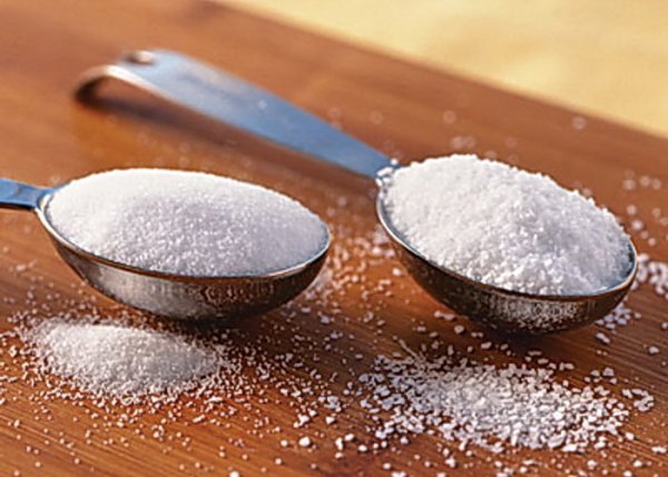 Appel à la réduction du sucre et du sel par voie réglementaire