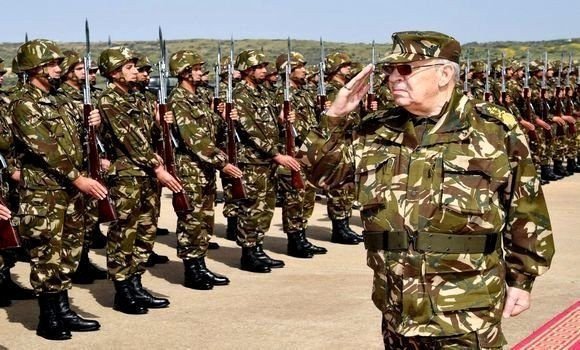 Gaïd Salah en visite de travail à la 5ème Région Militaire à Constantine à partir de dimanche