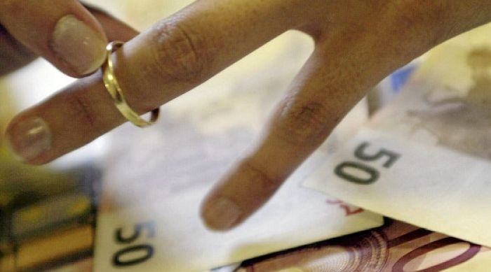 Algérie – France : Un important réseau de mariages blancs démantelé