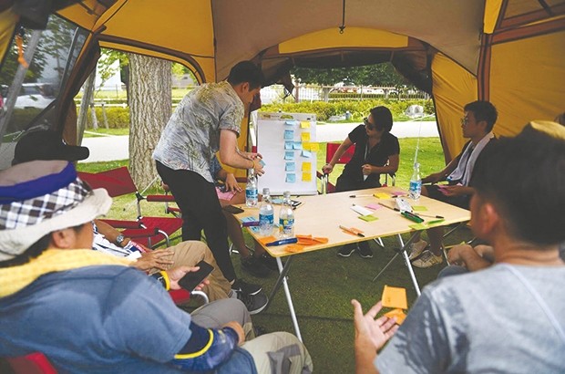 Les “salarymen” japonais changent d&rsquo;air