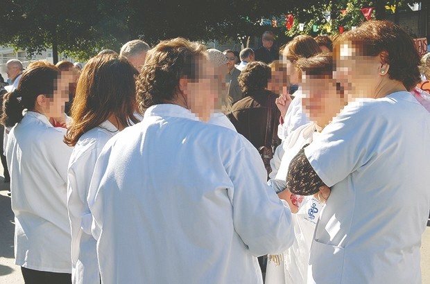 Départ en retraite des professeurs chefs de service de médecine Qu’est devenue l’instruction de Sellal ?