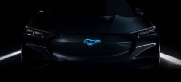 Ford : Mustang électrique ? Mach1 ? Une campagne Ford sème le doute