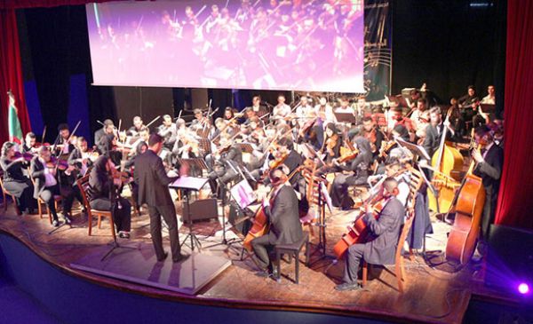 Musique : Hommage appuyé, au chanteur Ouazib Mohand Améziane