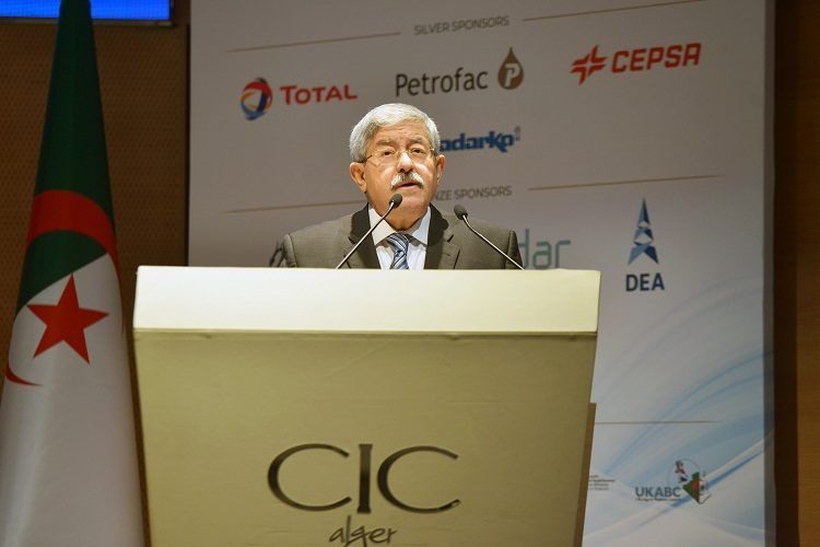 Ouyahia : Notre énergie solaire bientôt exportée vers l’Europe !