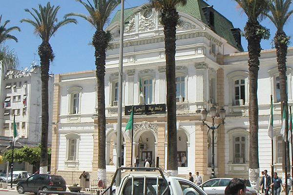 Effondrement d&rsquo;un balcon El-Harrach ! (vidéo)