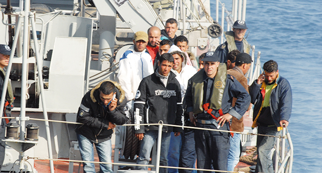 Oran : 18 harraga interceptés au large de Cap Falcon