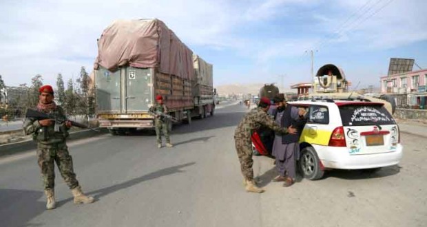 Afghanistan: Ghazni-Kaboul, l’autoroute de la peur