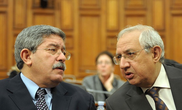 Abdelaziz Ziari : Seul Ouyahia pourrait succéder à Bouteflika