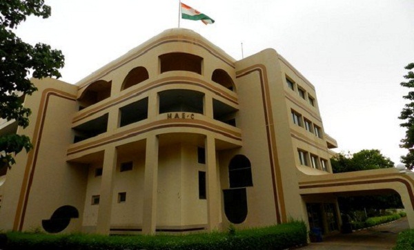 L&rsquo;Algérie fait un don de cinq autocars de fabrication nationale au Niger