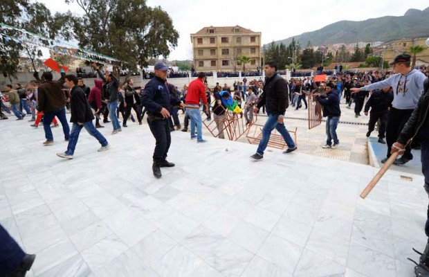 Béjaïa: La marche des libertés violemment réprimée