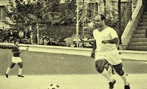 France Football: Ahcène Lalmas au top des 10 icônes oubliées du foot africain