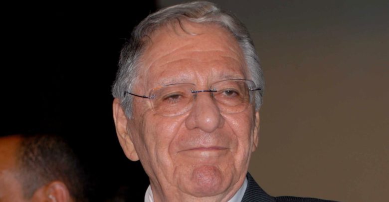 Ould Abbes démissionne, Interdiction de fumer dans les lieux publics, un sans-papiers algérien meurt de froid en France : Que s&rsquo;est-il passé cette semaine ?