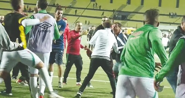 Football – A la veille de la reprise: La violence et l&rsquo;arbitrage menacent les compétitions