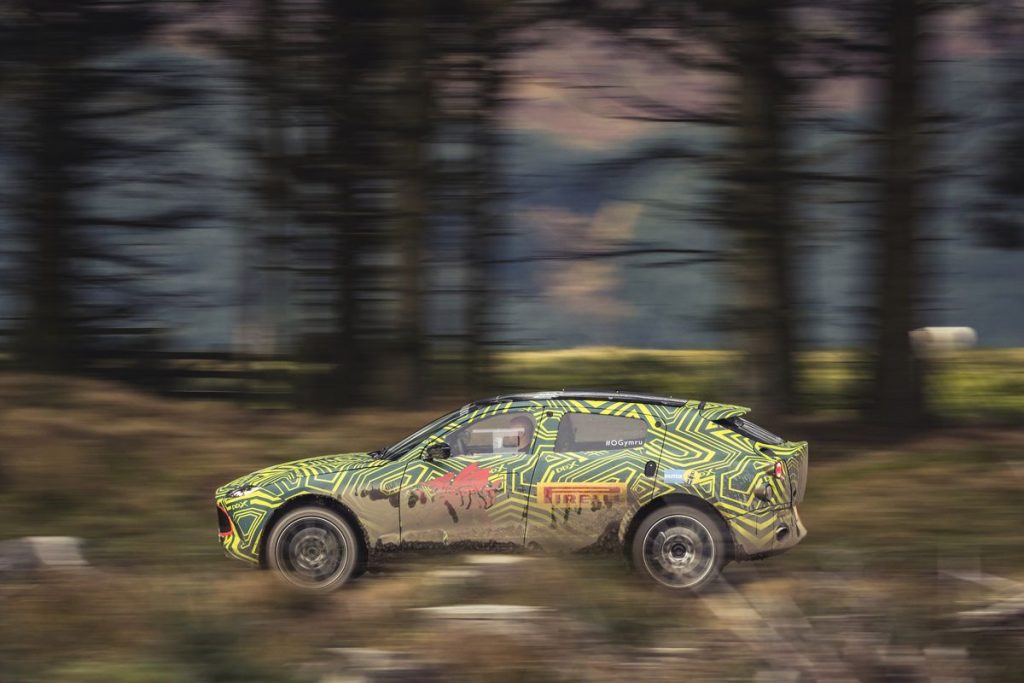 Aston Martin : Le prototype du SUV DBX à l’épreuve des tests routiers