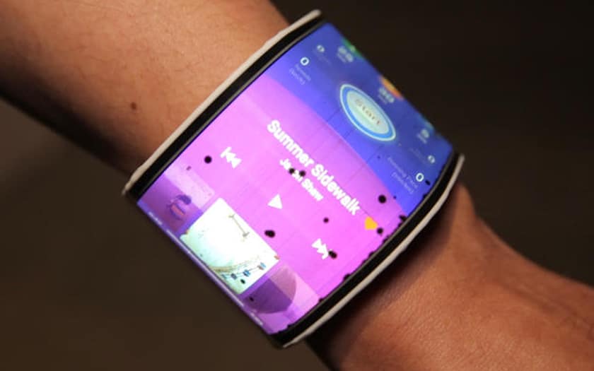 Smartphone pliable et expérience client : un mariage difficile !