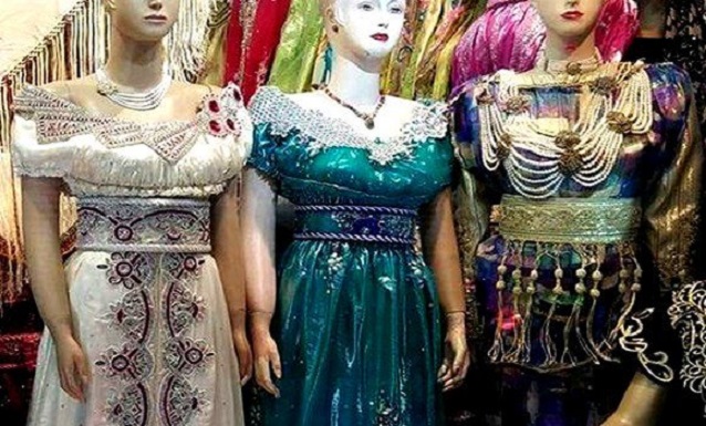 Oran : vente inédite de costumes traditionnels
