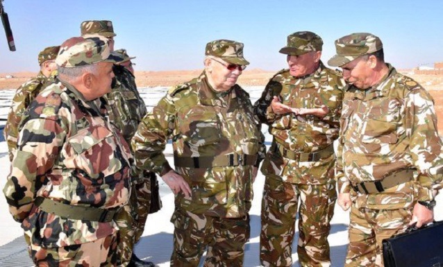 Gaïd Salah poursuit sa visite de travail et d’inspection à la 4e Région militaire
