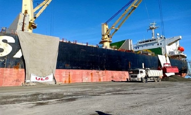 Coup d’envoi d’une opération d’exportation de 35.000 tonnes de clinker vers la Côte-d’Ivoire