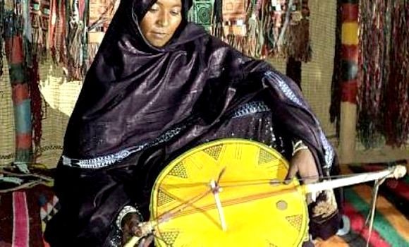 Coup d&rsquo;envoi de la première rencontre culturelle  »Voix de Femmes » à Béchar