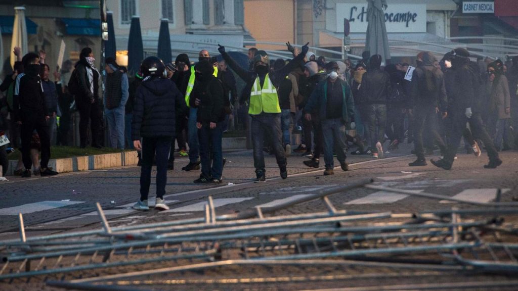France : Décès d’une femme d’origine Algérienne touchée par une grenade lacrymogène en marge des incidents samedi à Marseille