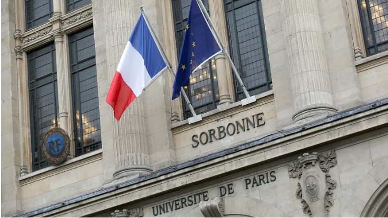 Paris : les universités de la Sorbonne et de Tolbiac bloquées par des étudiants