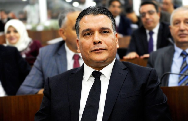 Alors que le FLN poursuit ses consultations: Les partis de la coalition tiennent conclave